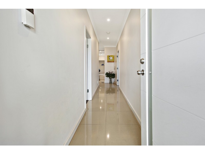 5A Blacks Road, Hillcrest SA 5086