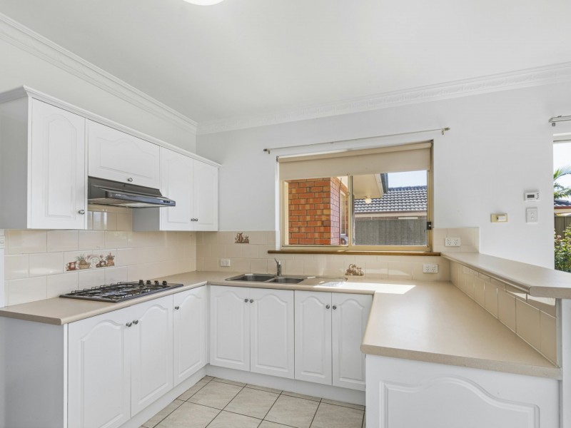 3/24 Seaton Tce, Seaton SA 5023