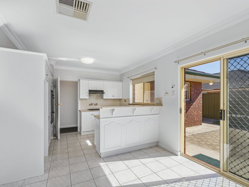 3/24 Seaton Tce, Seaton SA 5023