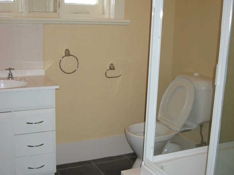 82 Findon Road, Woodville West SA 5011