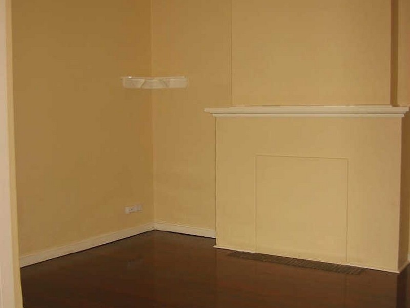 82 Findon Road, Woodville West SA 5011