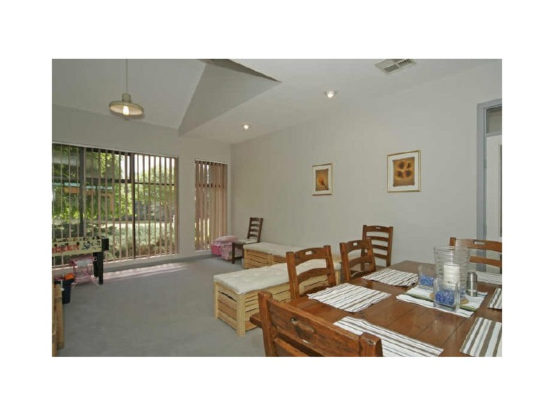 16 Sturt Close, Grange SA 5022