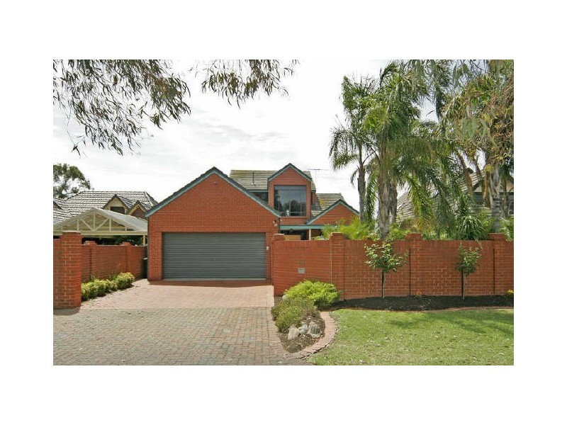 16 Sturt Close, Grange SA 5022