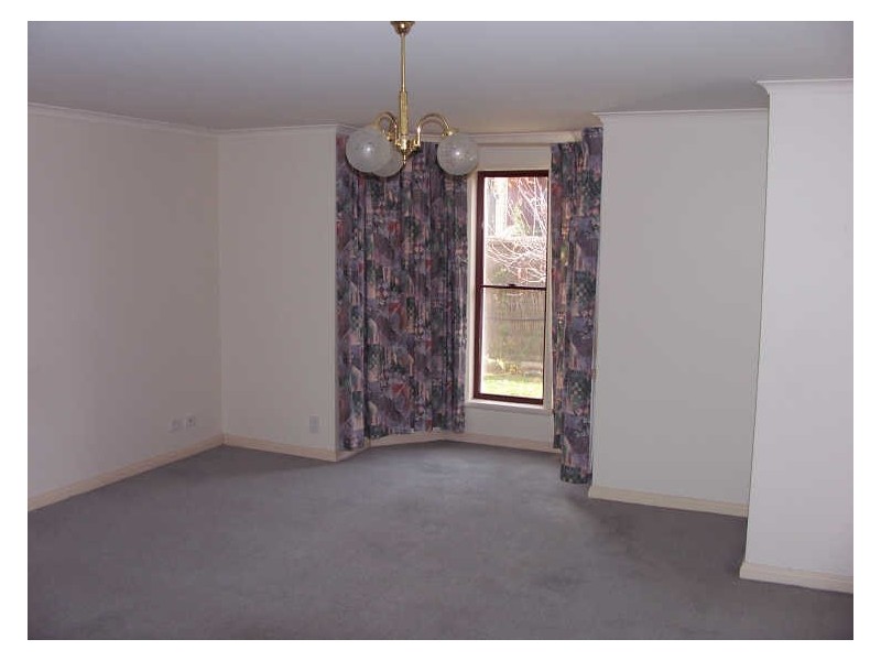 23 Burley Griffen Boulevard, Brompton SA 5007