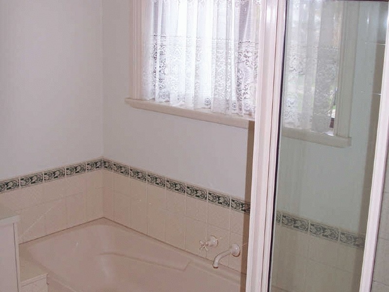 23 Burley Griffen Boulevard, Brompton SA 5007