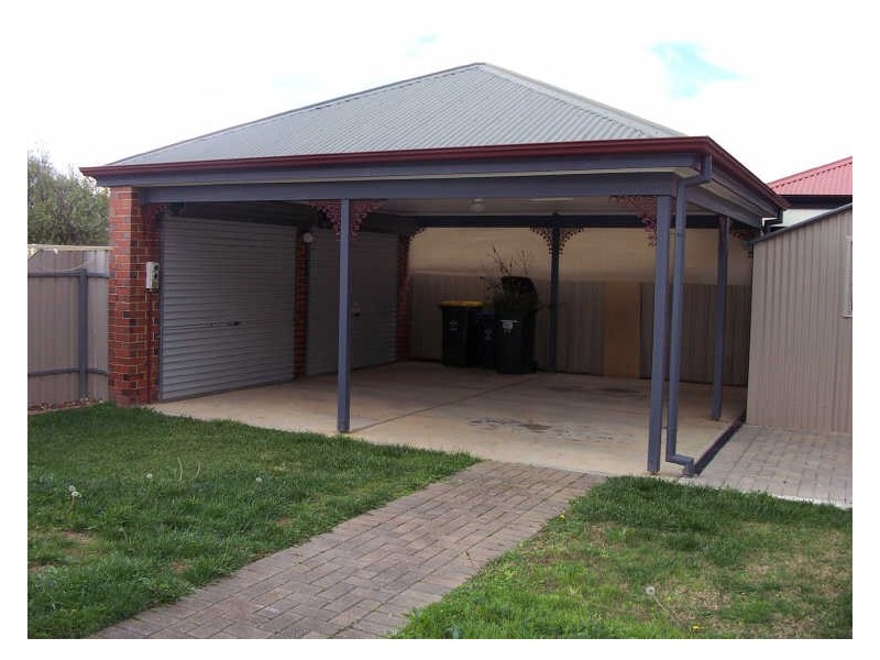 23 Burley Griffen Boulevard, Brompton SA 5007