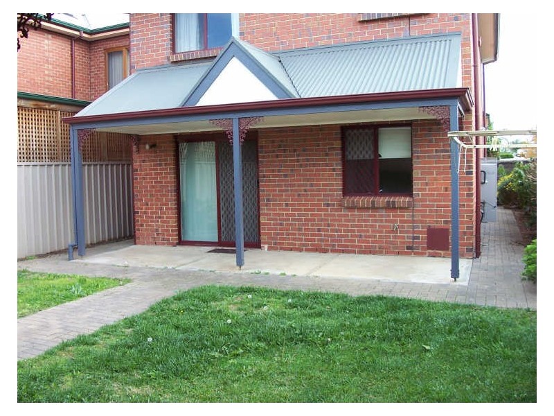 23 Burley Griffen Boulevard, Brompton SA 5007