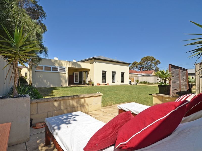 4 Drummond Street, Brooklyn Park SA 5032