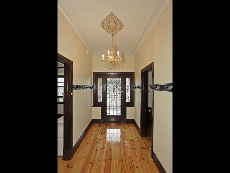22 Hampstead Road, Broadview SA 5083
