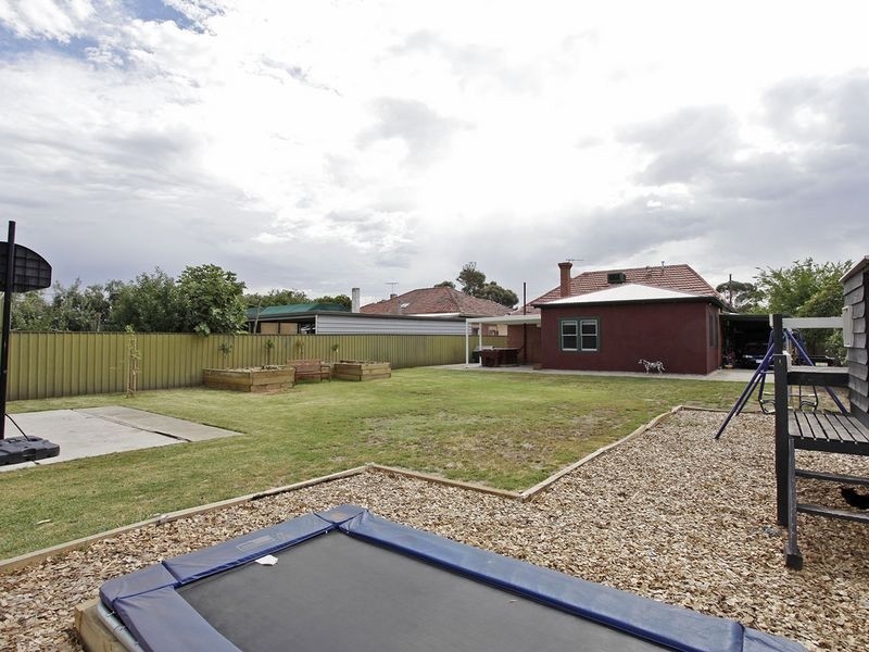22 Hampstead Road, Broadview SA 5083