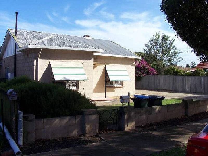 8 Berwick Avenue, Devon Park SA 5008