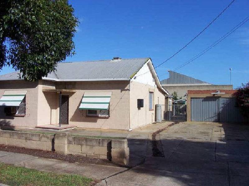 8 Berwick Avenue, Devon Park SA 5008