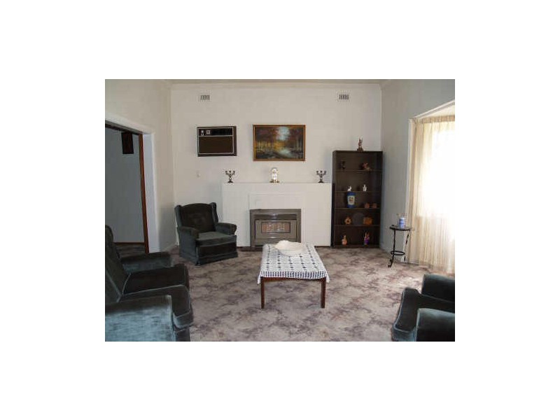 44 DANVERS GROVE, Woodville Gardens SA 5012