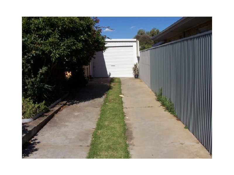 61 KINGBORN AVENUE, Seaton SA 5023