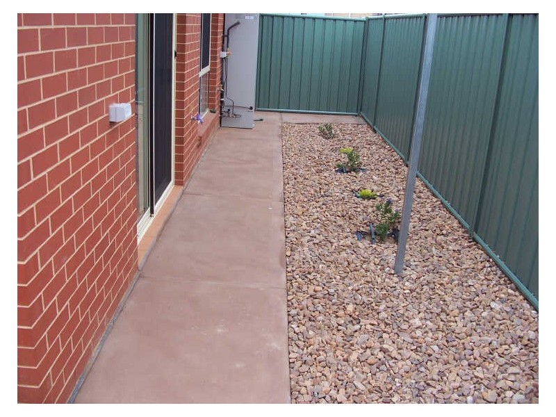 74 Shoalhaven Circuit, Mawson Lakes SA 5095