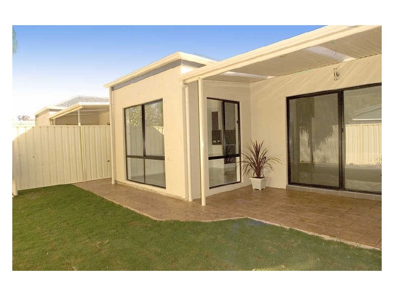 10 Dora Avenue, Seaton SA 5023