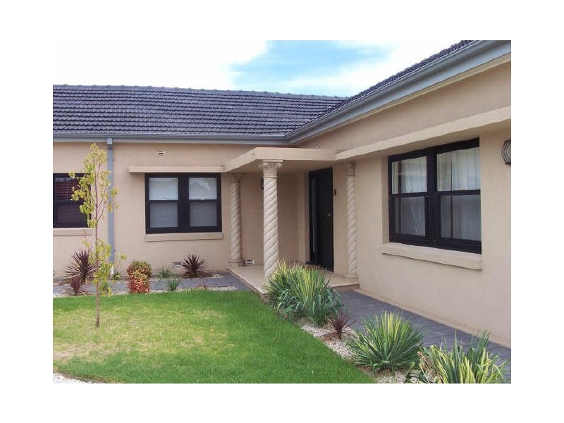 8 Cooper Avenue, Croydon Park SA 5008