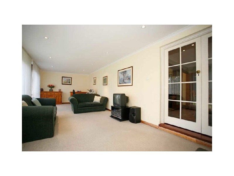 5 Zephyr Grove, Semaphore Park SA 5019