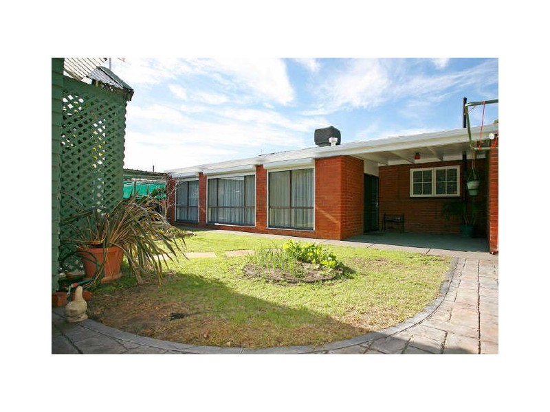 5 Zephyr Grove, Semaphore Park SA 5019