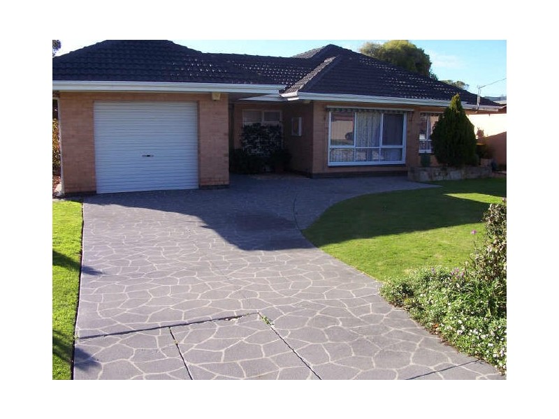 37 SHARPIE CRESCENT, Grange SA 5022
