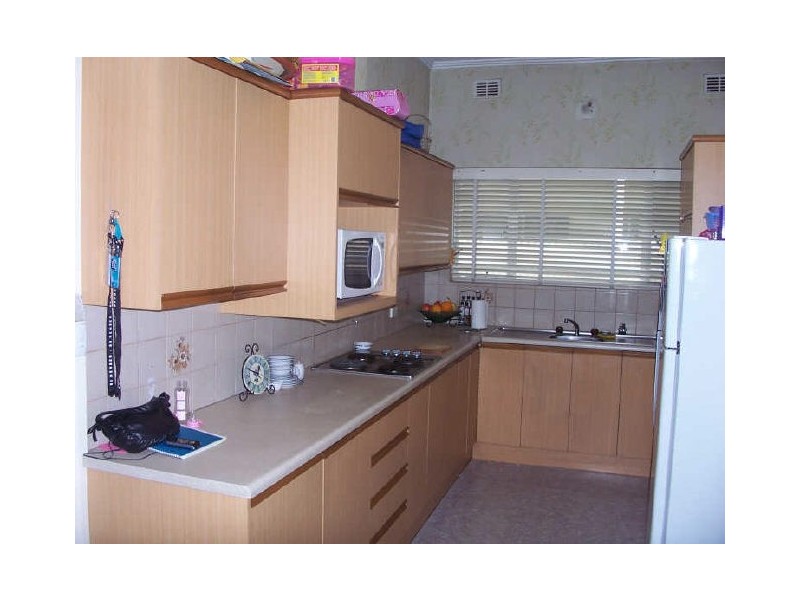 26 GLENROWAN STREET, Woodville South SA 5011