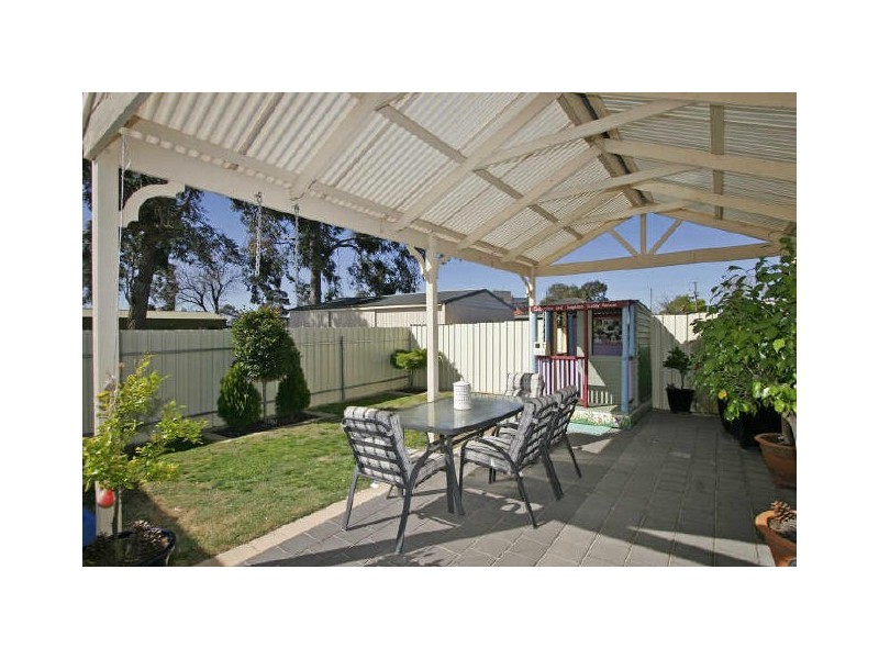 18 Ryan Avenue, Woodville West SA 5011