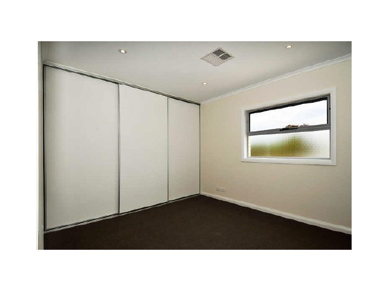 33 BOLTON  AVENUE, Devon Park SA 5008