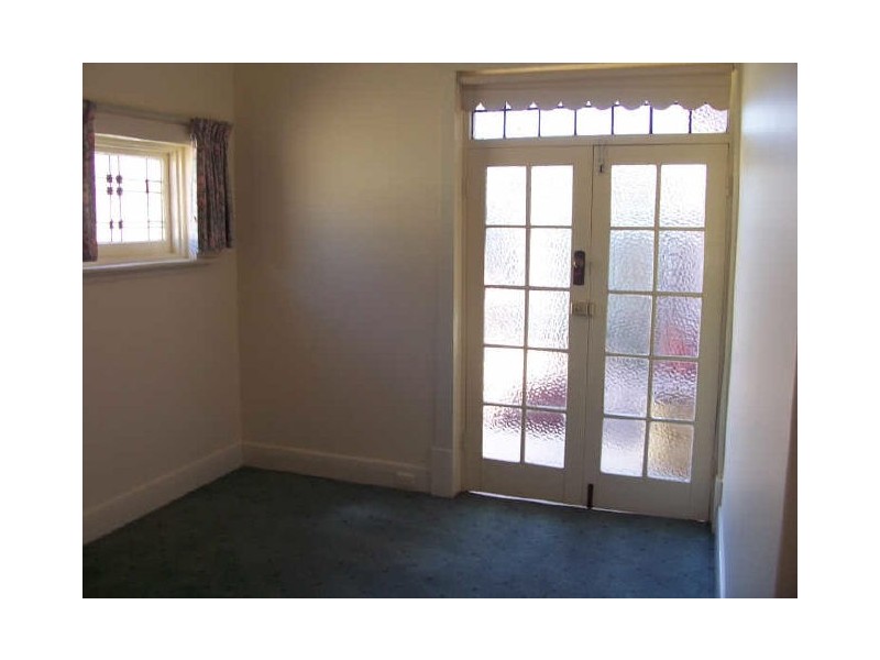 25 Fourth Ave, Cheltenham SA 5014