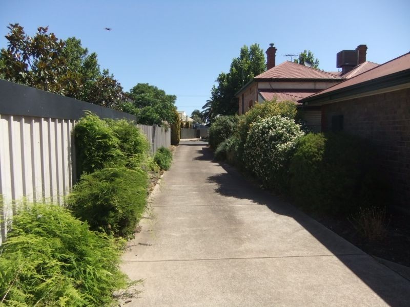 2/24 Angas Street, Alberton SA 5014