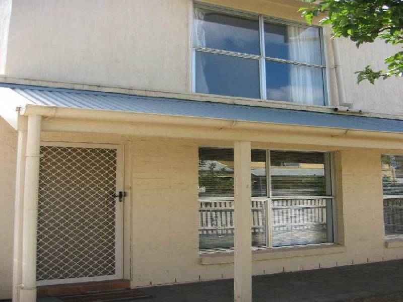 7 Griffin Lane, Brompton SA 5007