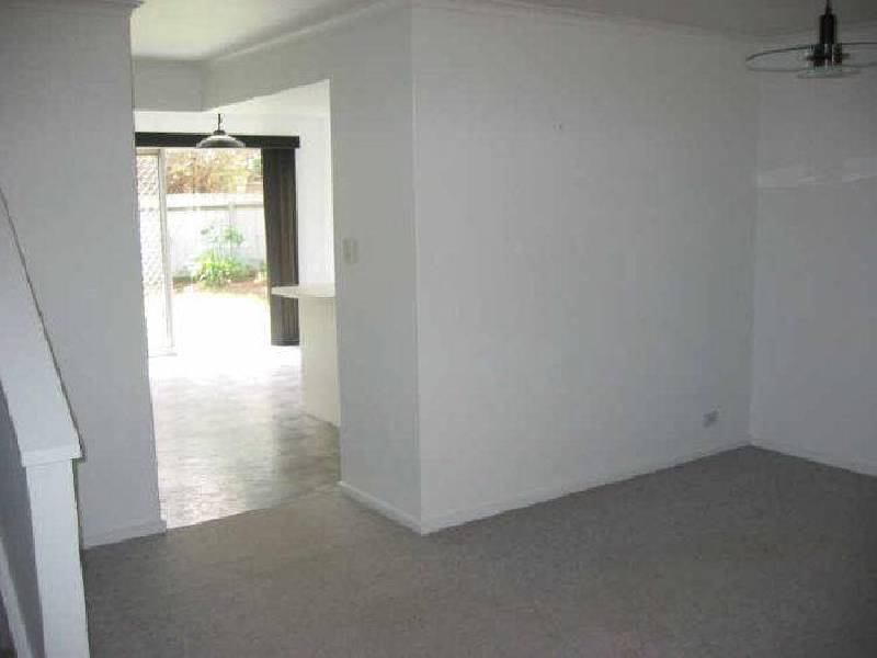 7 Griffin Lane, Brompton SA 5007