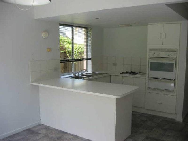 7 Griffin Lane, Brompton SA 5007