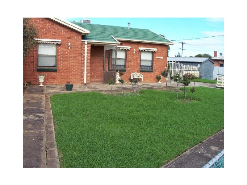 25 Trimmer Parade, Findon SA 5023