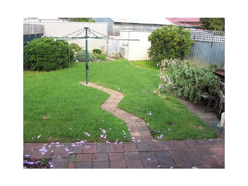 25 Trimmer Parade, Findon SA 5023