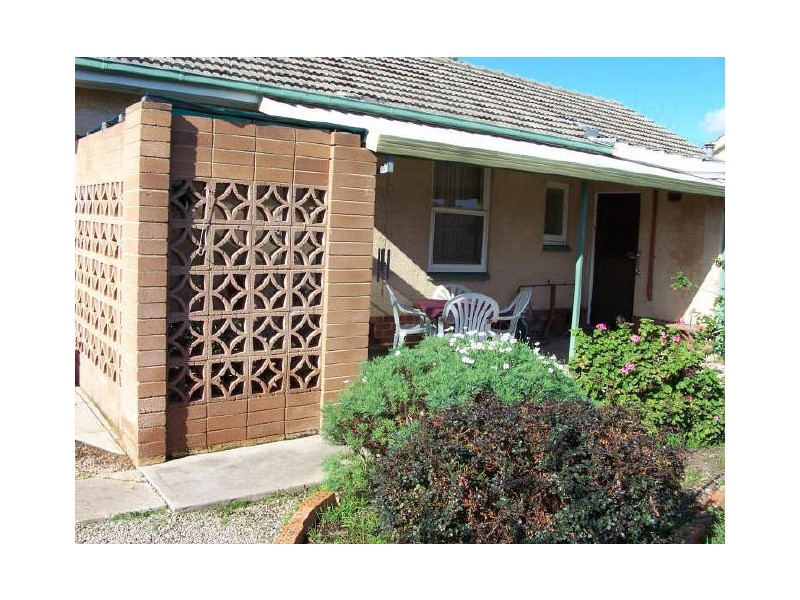 8 Drummond Avenue, Findon SA 5023