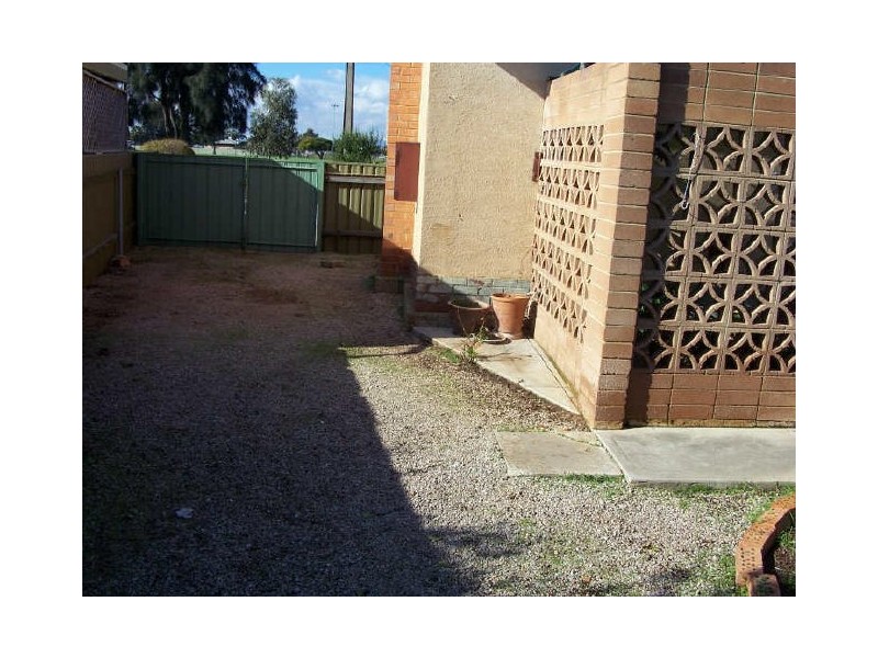 8 Drummond Avenue, Findon SA 5023