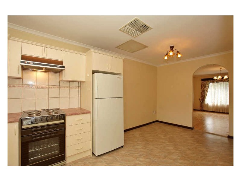 14/2A Cedar Avenue, Royal Park SA 5014