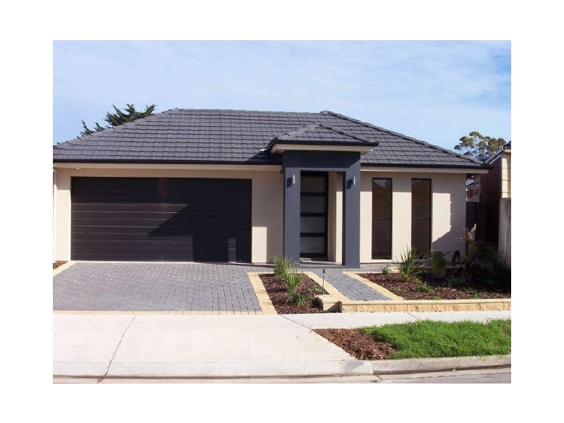 32 FORTROSE STREET, Seaton SA 5023