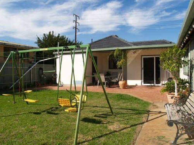 45 Carnarvon Terrace, Largs North SA 5016