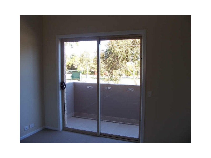 16 NORTH PARADE, Royal Park SA 5014