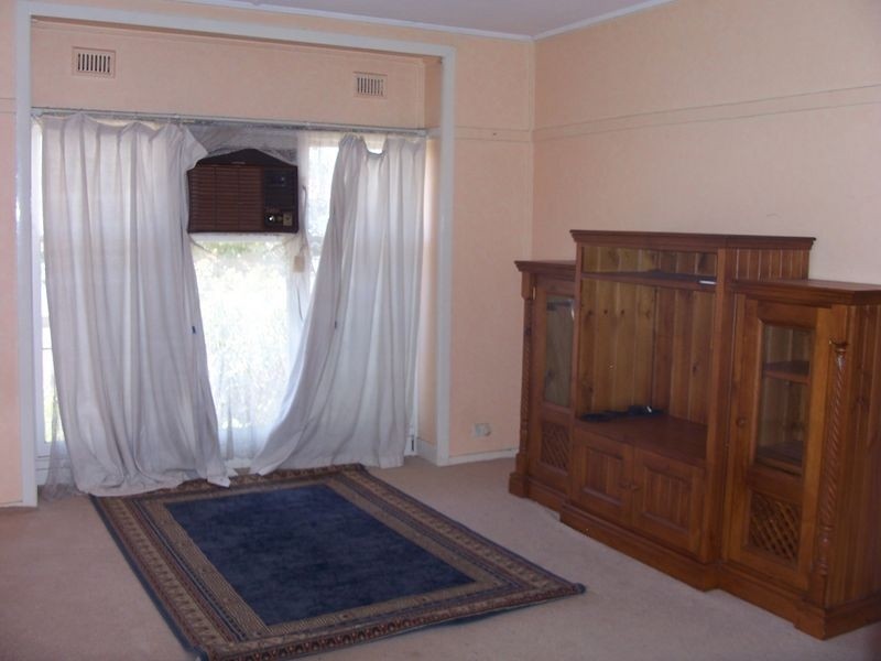 121 HANSON ROAD, Woodville North SA 5012