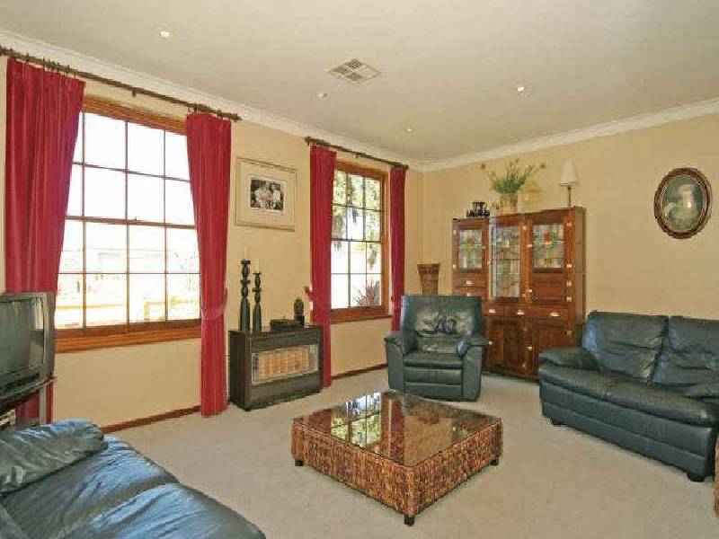 7 Oakmount Court, West Lakes SA 5021