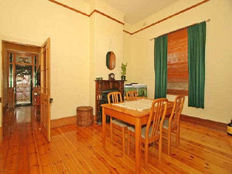 207 Port Road, Queenstown SA 5014