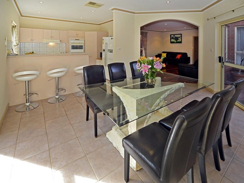 17 Francis Ridley Circuit, Brompton SA 5007