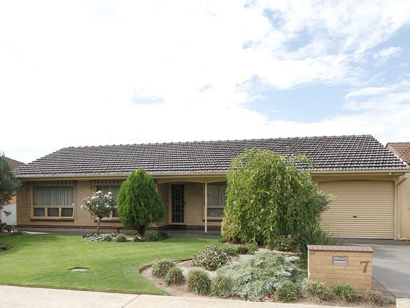 7 Tracey Avenue, Flinders Park SA 5025