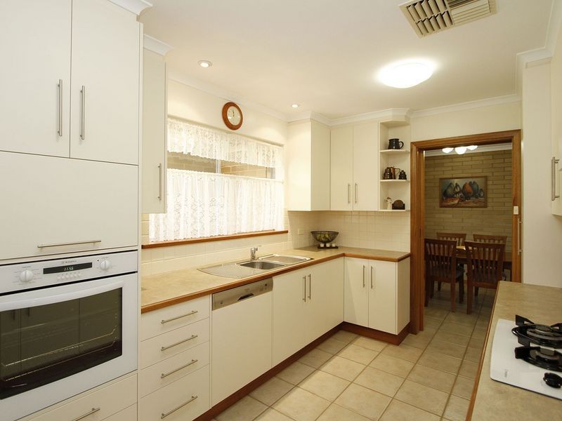 7 Tracey Avenue, Flinders Park SA 5025