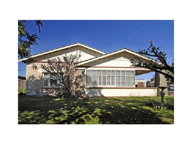 11 Rofe Court, Woodville Park SA 5011