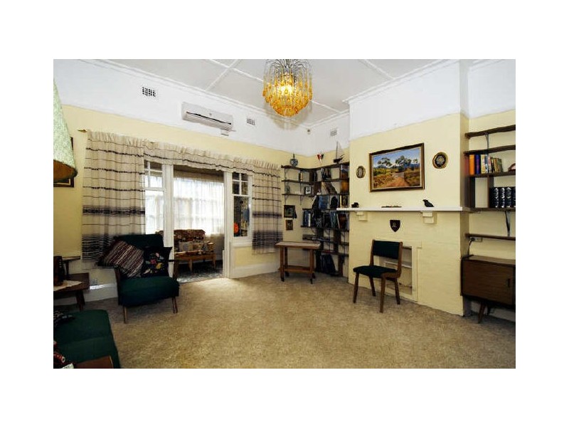 11 Rofe Court, Woodville Park SA 5011