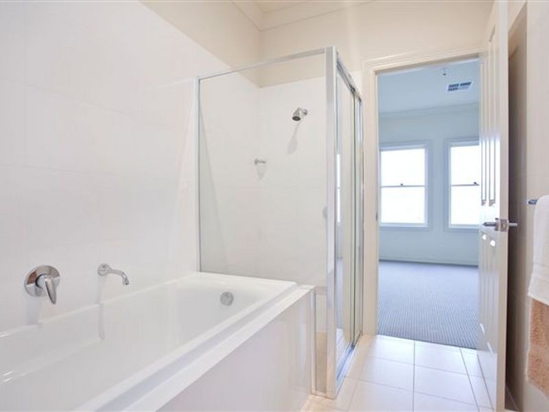 6 Lucknow Close, Kidman Park SA 5025