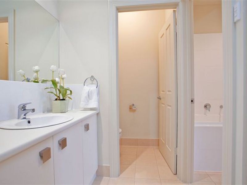 6 Lucknow Close, Kidman Park SA 5025